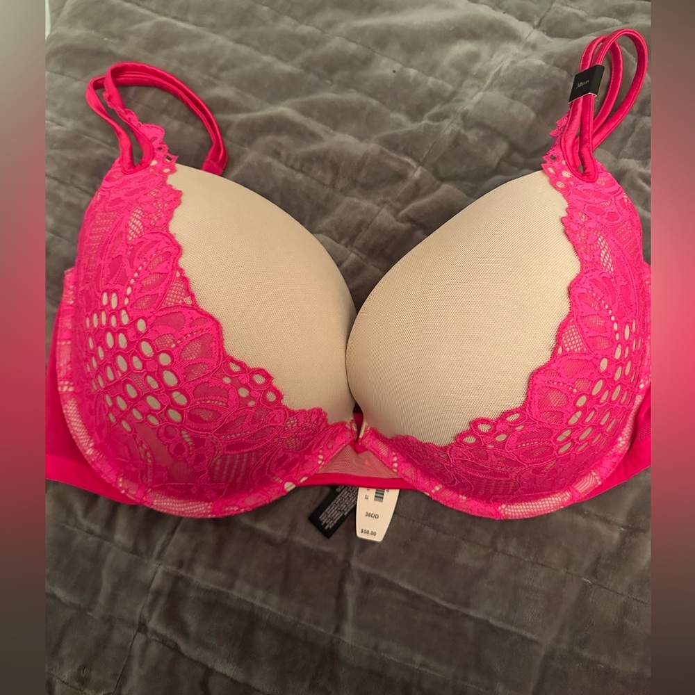 NWT Victoria’s Secret Bra